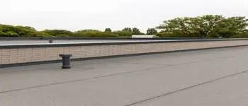 Flachdach öffentliches Gebäude Tulln